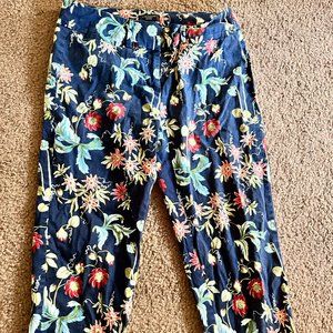 Floral cropped pants semi formal/casual